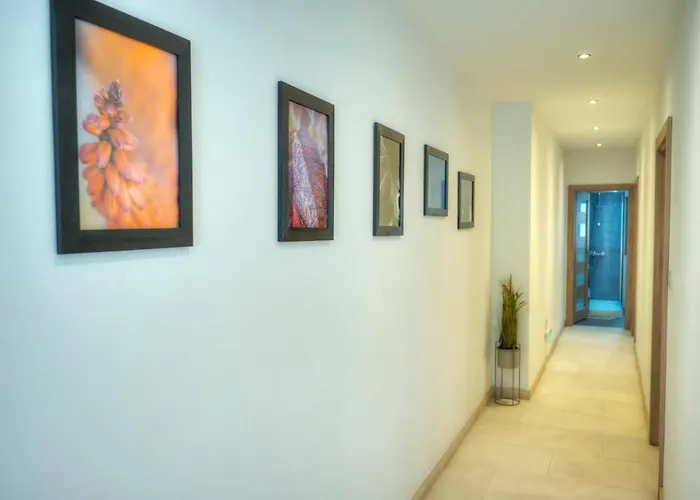 Seafront Bright & Spacious 2 Bedroom, Balcony, Kdeg1-1 Διαμέρισμα Σλιέμα