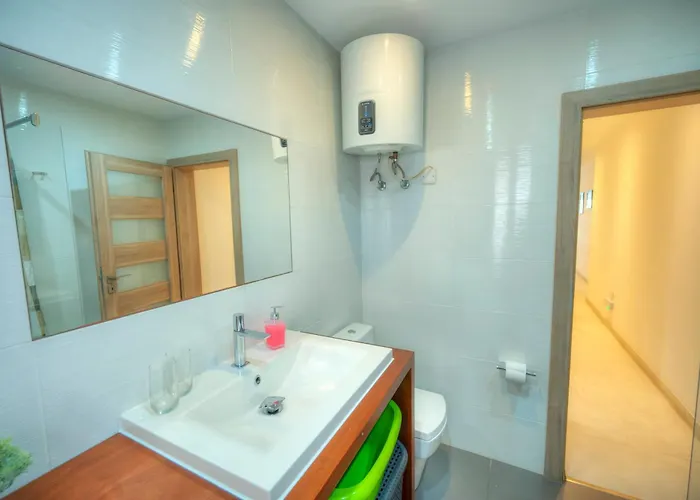 Διαμέρισμα Seafront Bright & Spacious 2 Bedroom, Balcony, Kdeg1-1 Σλιέμα