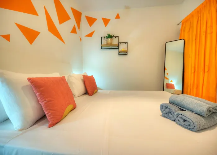 Seafront Bright & Spacious 2 Bedroom, Balcony, Kdeg1-1 * Σλιέμα