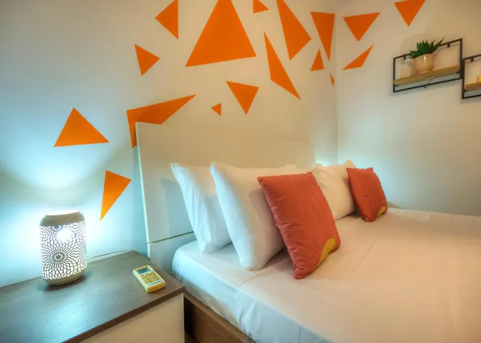 Seafront Bright & Spacious 2 Bedroom, Balcony, Kdeg1-1 Σλιέμα