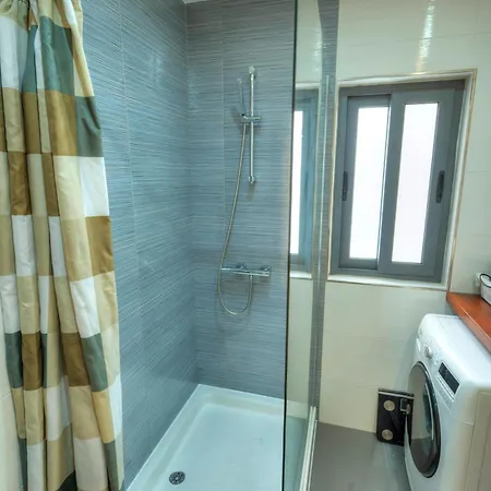 公寓 Seafront Bright & Spacious 2 Bedroom, Balcony, Kdeg1-1 斯利马